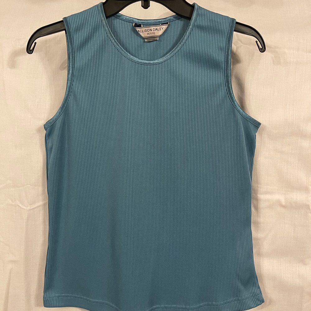 Pullover tank